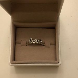 Pandora love ring